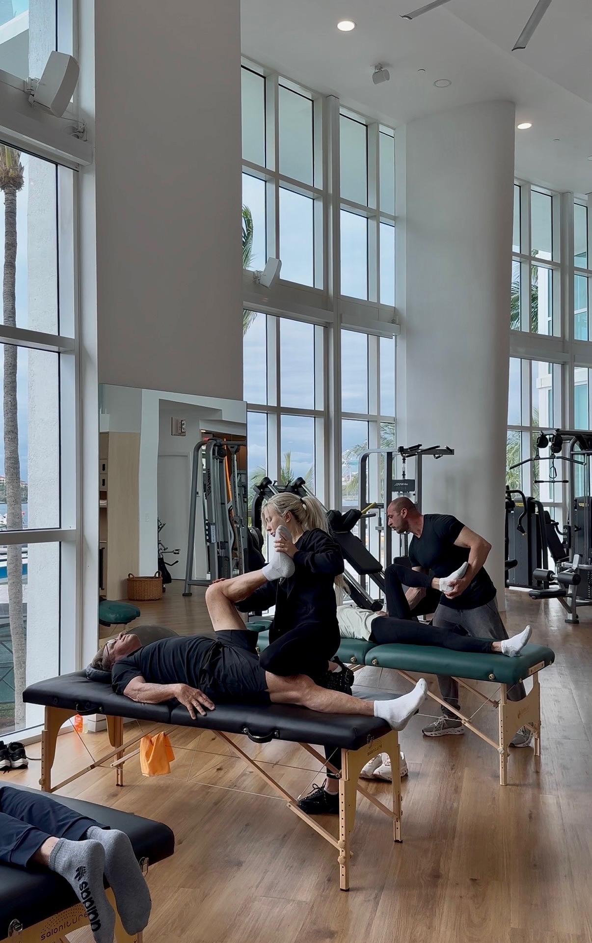 Stretch Space Miami flexibility session at Wellness Pop-Up in Murano event